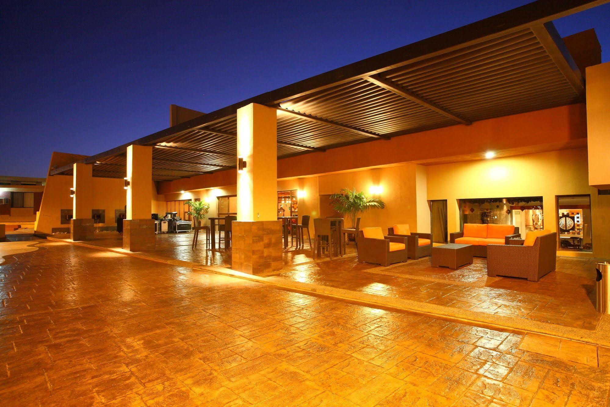 Hotel Gandara Hermosillo Extérieur photo