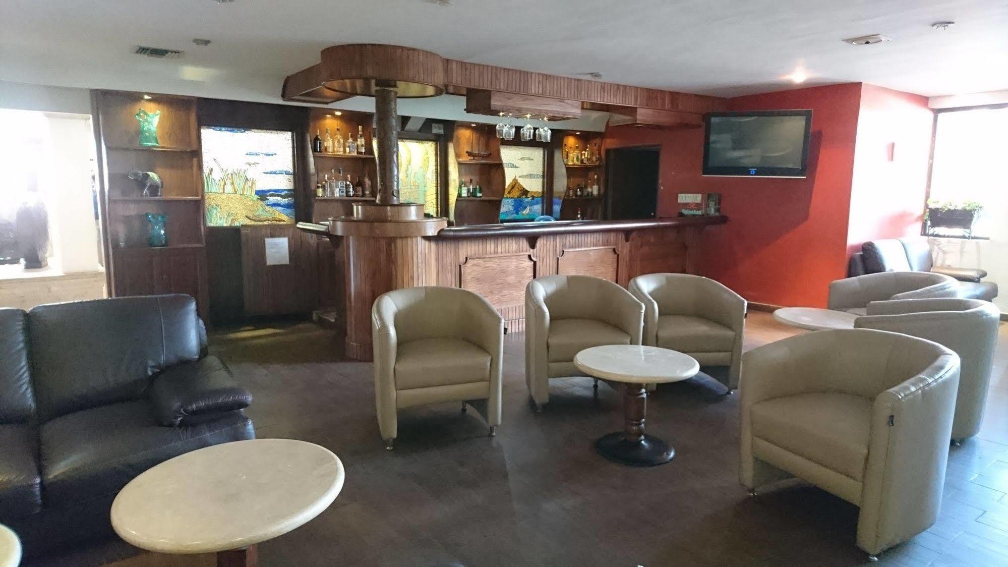 Hotel Gandara Hermosillo Extérieur photo