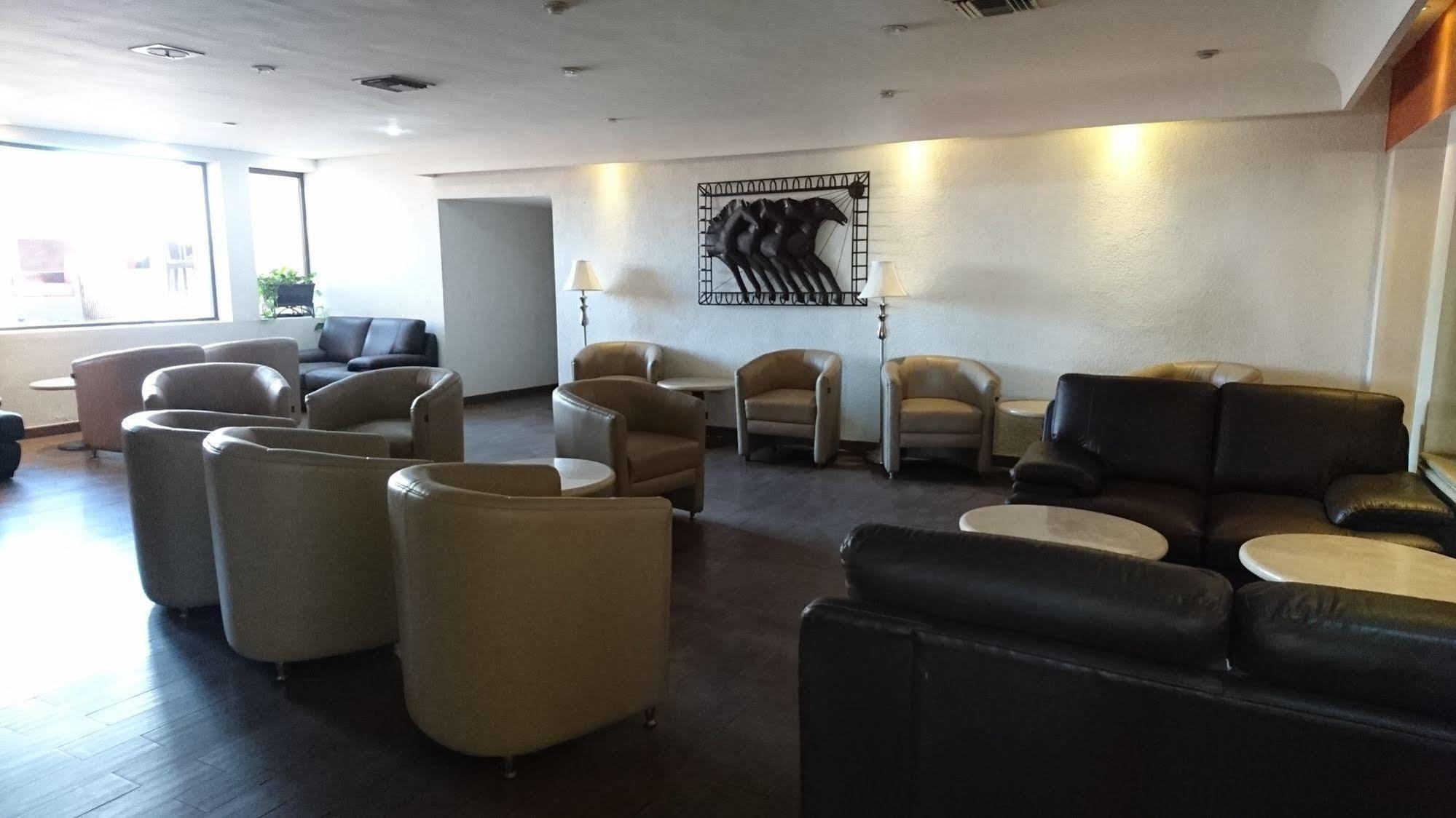 Hotel Gandara Hermosillo Extérieur photo